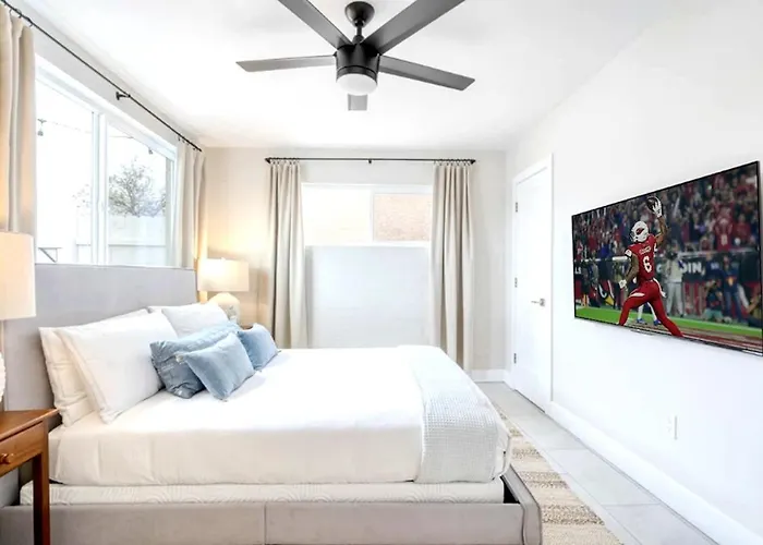 Rose Retreat W/ Coach House-2 Homes-ig Worthy * Scottsdale